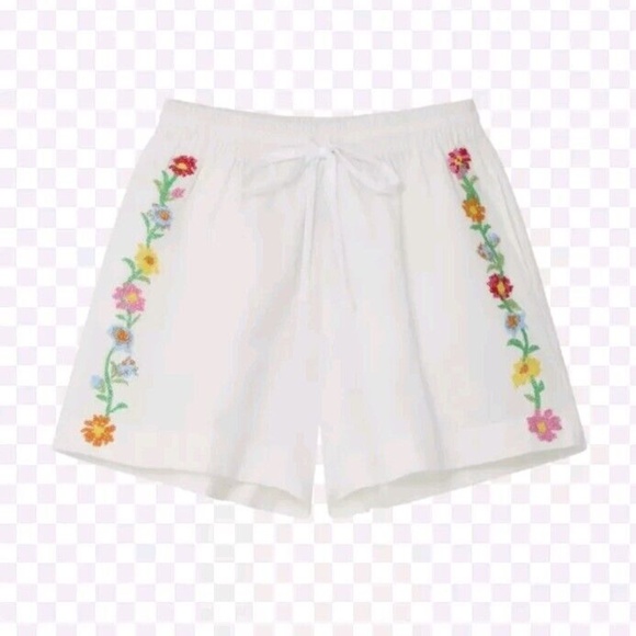 Mira Mikati Pants - Mira Mikati White Embroidered HEMP Shorts w/Pockets Size 38 US XS - S NWT